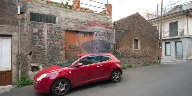 20251031102852-996775-12