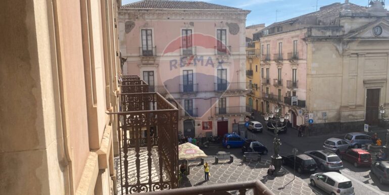 20251031103559-997366-5