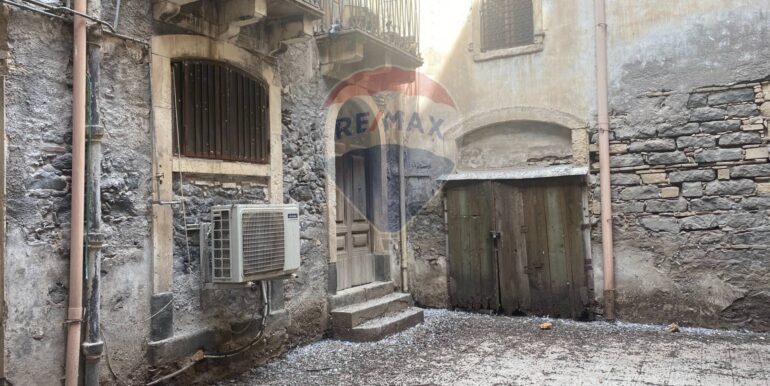 20251031103652-997366-21