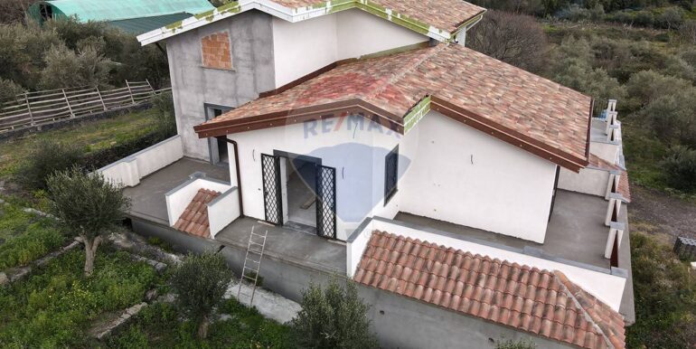 20251031120417-997476-6