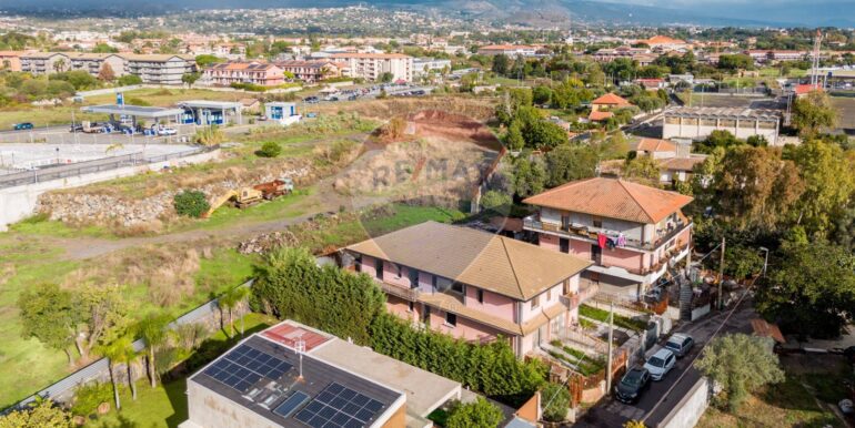 20251031151328-997535-12