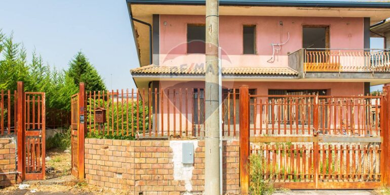 20251031152045-997535-26