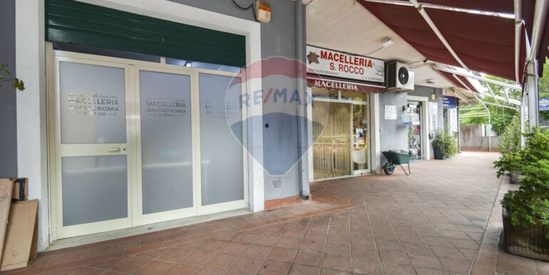 20251031182748-997630-4