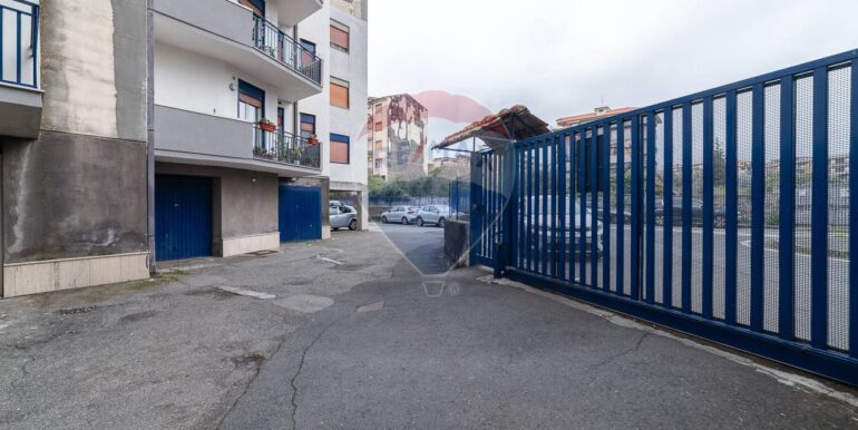 20251031191118-997648-18