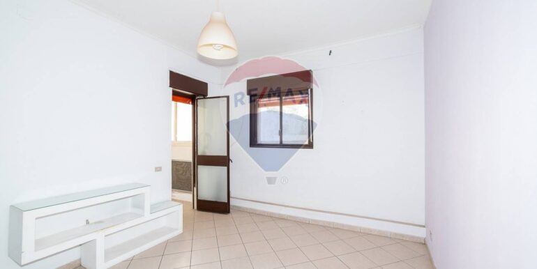 20251031191848-997644-18