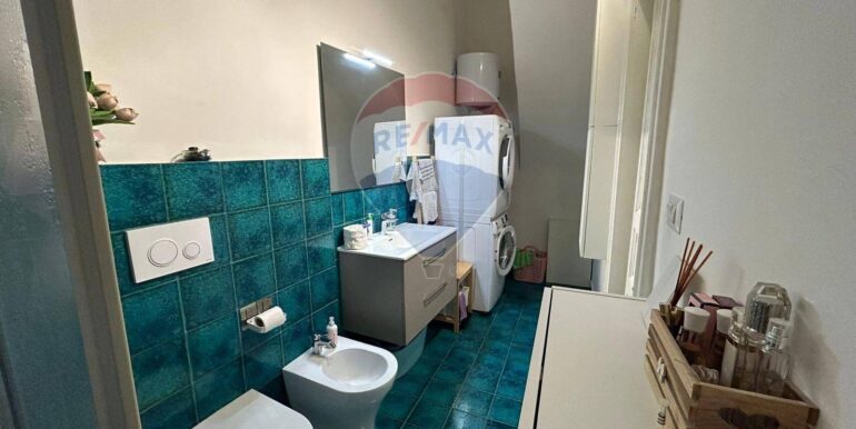 20251031200613-997655-18