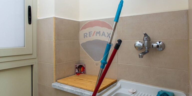 20251102205608-997713-12