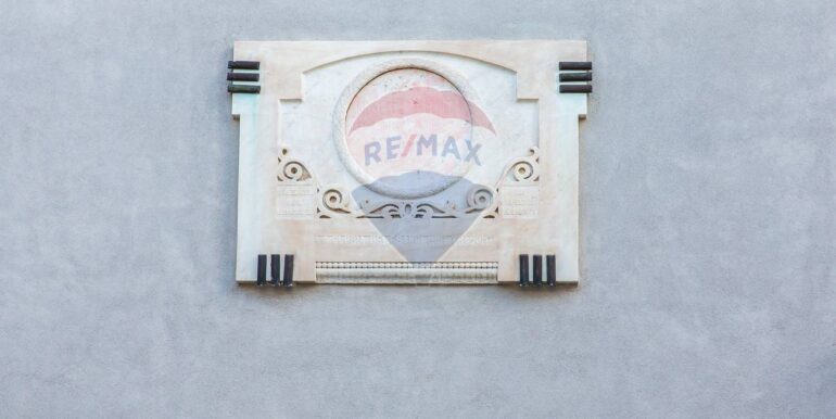 20251103105043-994018-7