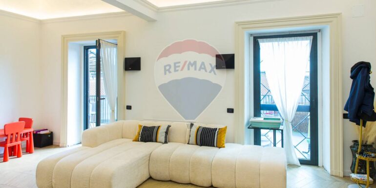 20251103105059-994018-13