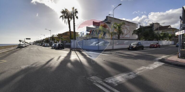 20251103111438-992038-3