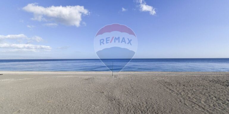 20251103111445-992038-6