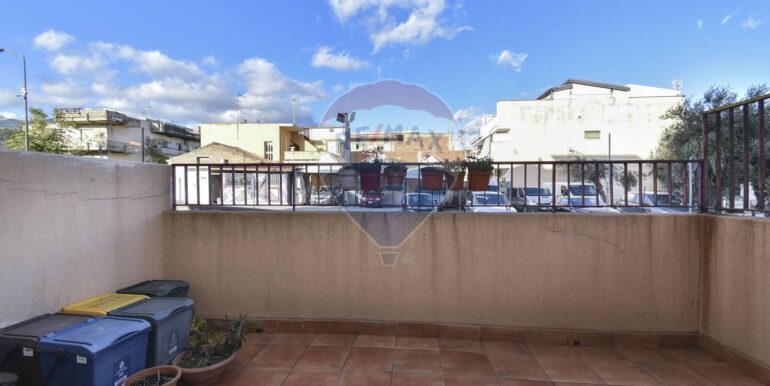 20251103111521-992038-19