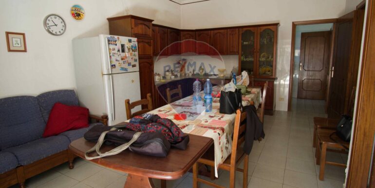 20251103114724-997771-3