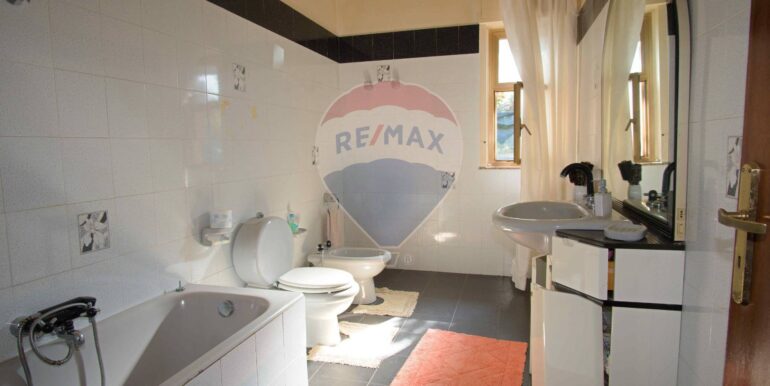 20251103114757-997771-13