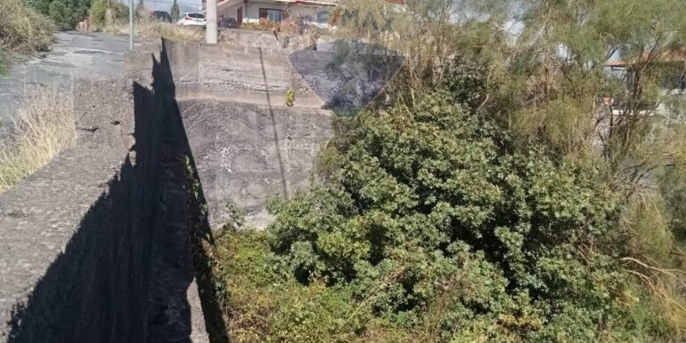 20251103121031-997228-7