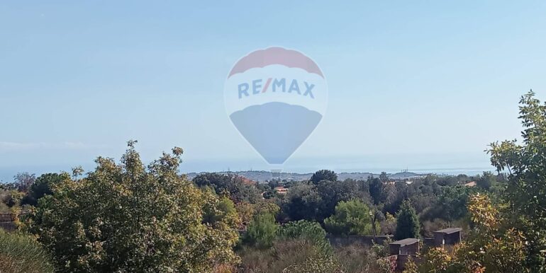 20251103121034-997228-8