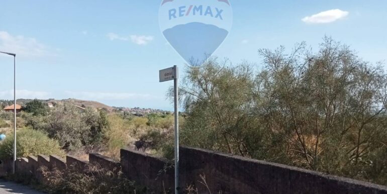 20251103121041-997228-10