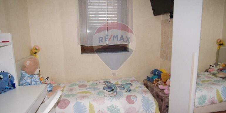 20251103125458-996835-14