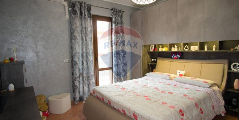 20251103125504-996835-16