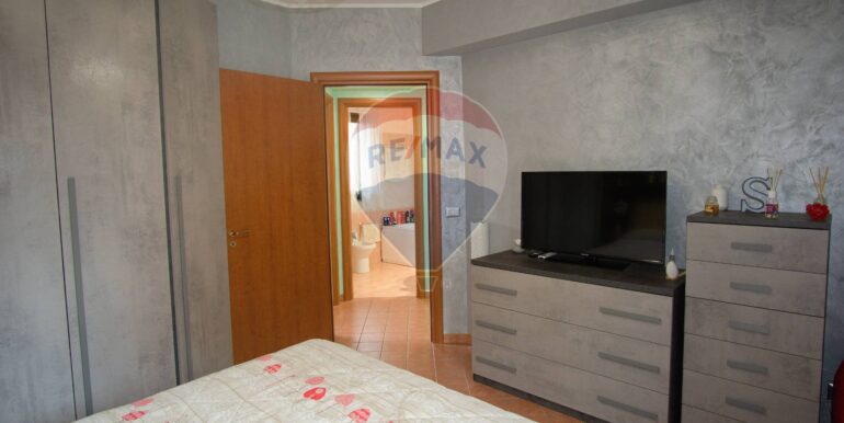 20251103125510-996835-18