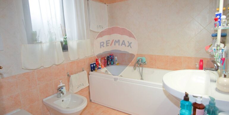 20251103125512-996835-19