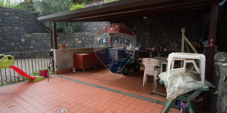 20251103125524-996835-23