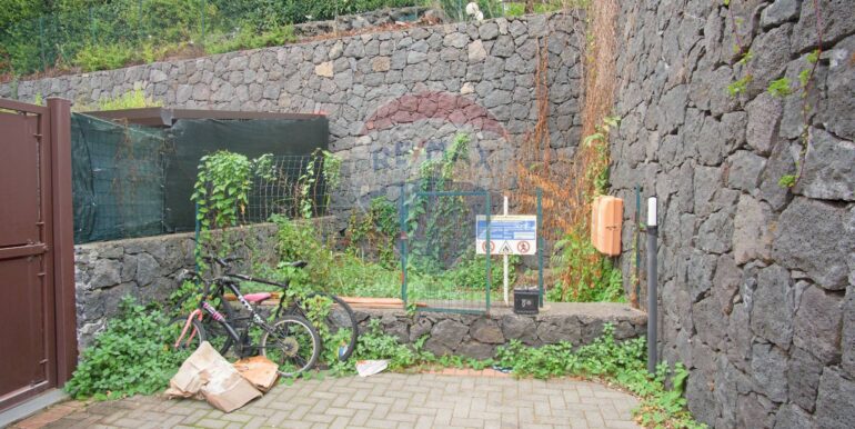 20251103125531-996835-25