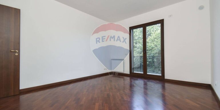 20251103133828-997838-18