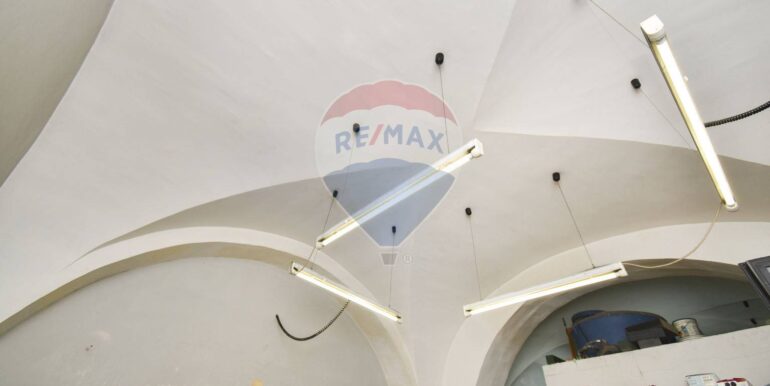 20251103151900-997868-20