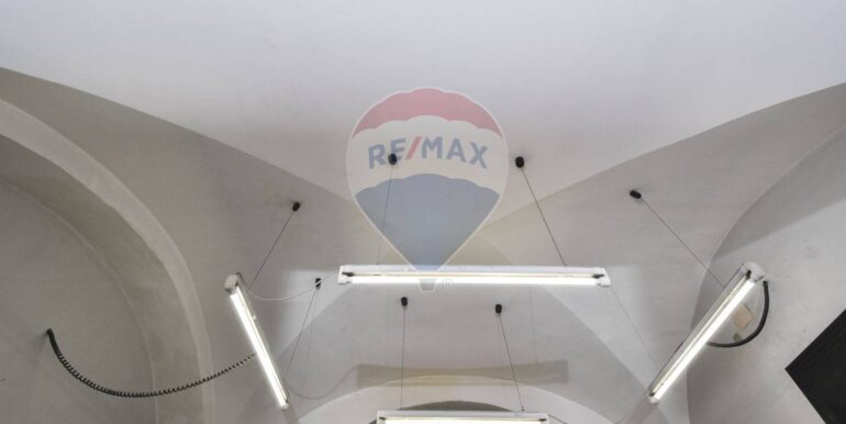 20251103151902-997868-21