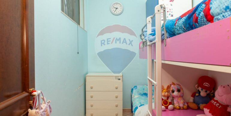 20251103174911-998269-7