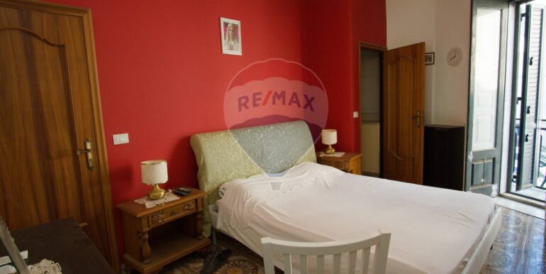 20251103183008-998238-6