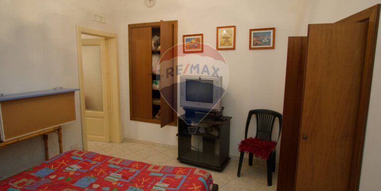 20251103183039-998238-16