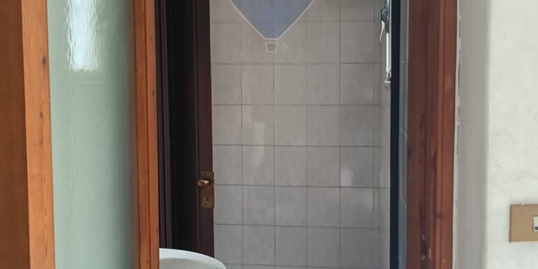 20251103193359-997537-2