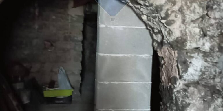 20251103193411-997537-7