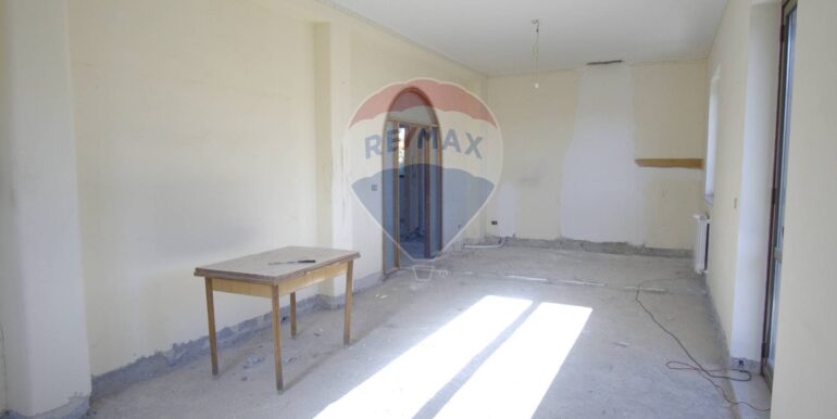 2025110374842-997716-8