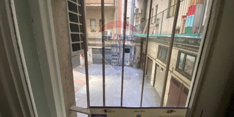 20251104102812-998356-7