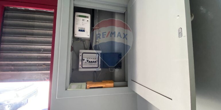 20251104102814-998356-8