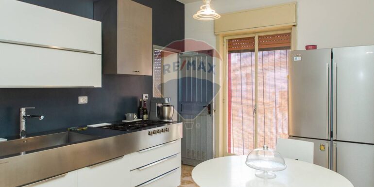 20251104110949-998343-31