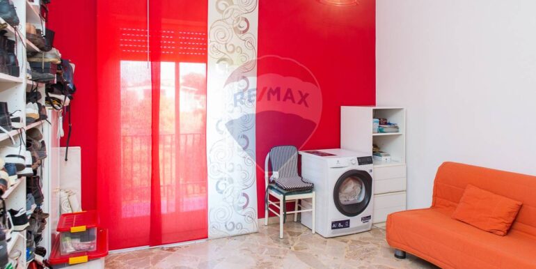 20251104111010-998343-38