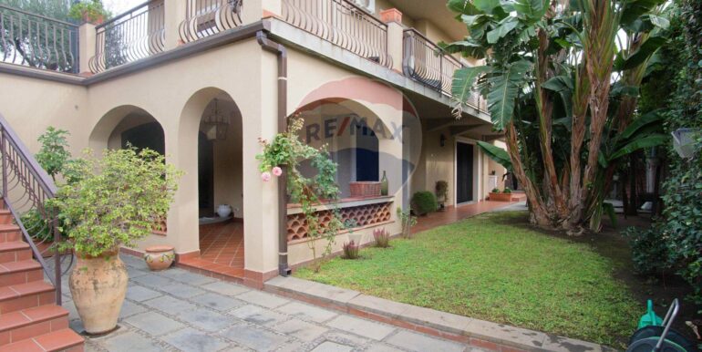 20251104125533-998441-1