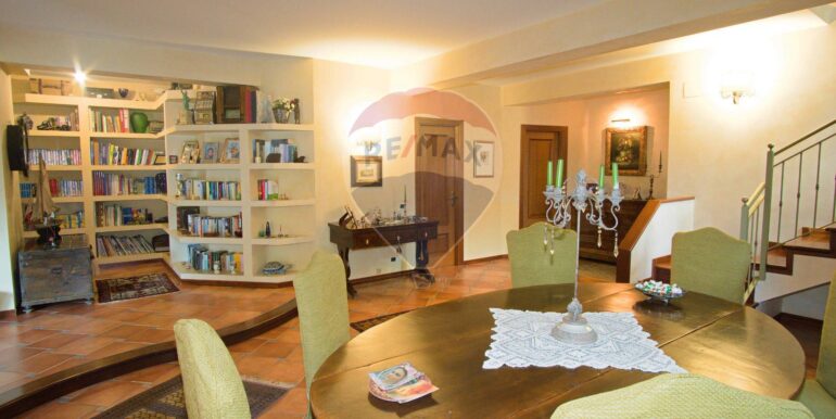 20251104125548-998441-5