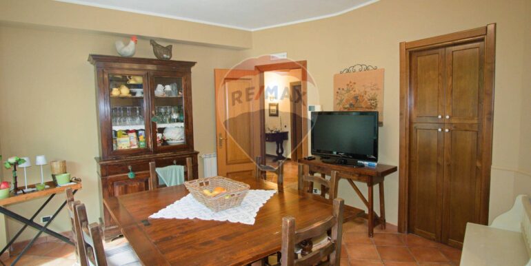 20251104125616-998441-13