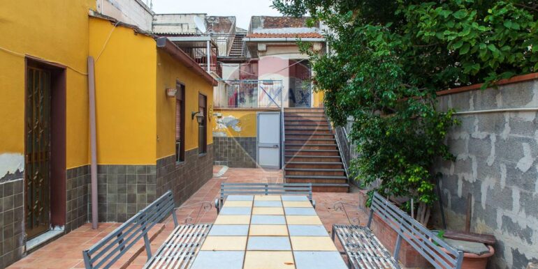 20251104130715-998405-13