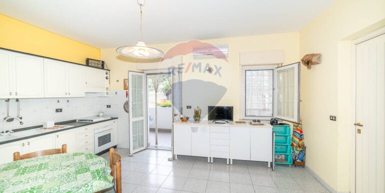 20251104150958-994793-6