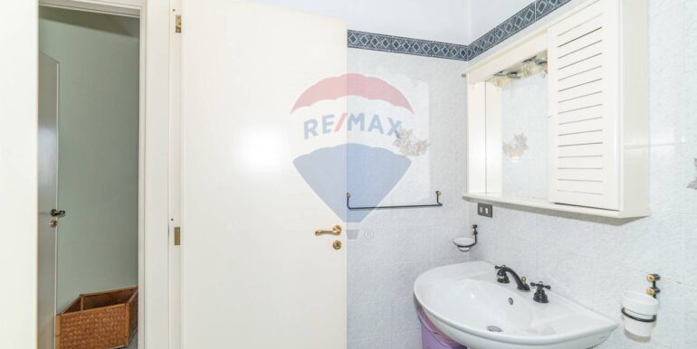 20251104151026-994793-15