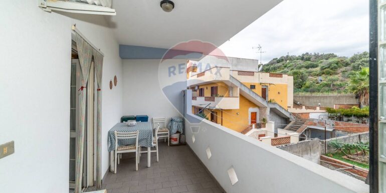 20251104151055-994793-25