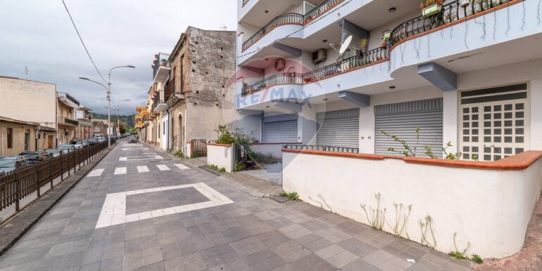 20251104151120-994793-33