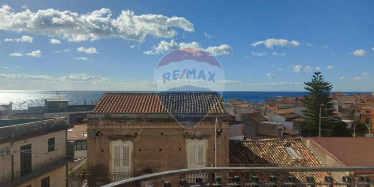 20251104152247-994793-37