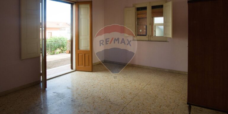 20251104162621-997406-21